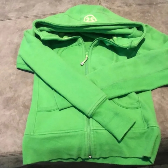 lululemon athletica Sweaters - Lulu Lemon 🍋